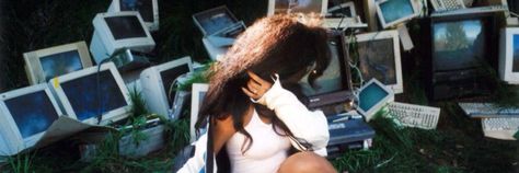 ໊ on Twitter: "This album photoshoot is so pretty. Sza really devoured this one.… " Sza Singer, Tattoos Infinity, Mötley Crüe, Doja Cat, Birthday Photoshoot, Fav Celebs, Photo Dump, Music Artists, Pretty People