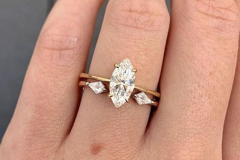 Marquis Wedding Ring Set, Marquee Wedding Band, Marquee Engagement Rings, Marquee Diamond, Modern Engagement Ring, Marquise Engagement Ring, Engagement Ring And Wedding Band, Marquise Diamond Engagement Ring, Cute Engagement Rings