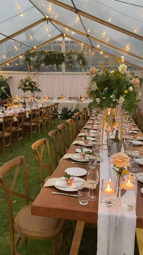 Wine Cooler Wedding Table, Wedding Set Ups Receptions, Small Wedding Long Table, Wedding Garden Party Ideas, Garden Wedding With Tent, Outdoor Chic Wedding Decor, Wedding Outdoors Decoration, Outdoor Tent Wedding Reception Backyards, Garden Wedding Long Table