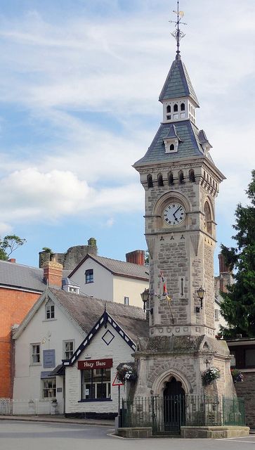 Gothic Clock Tower, Clock Tower Concept Art, Fantasy Clock Tower, Picture Clock, Stone Tower, French Clock, Perspective Drawing Architecture, Small Clock, Clock Painting