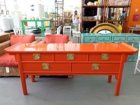 circa who pagoda console benjamin moore blazing orange newly lacquered 2400 dollars A2709a Chinoiserie Interior, Chinoiserie Furniture, Simple Decorating, Orange Furniture, High Gloss Furniture, Hollywood Regency Decor, Lacquer Furniture, Chinoiserie Decorating, Orange Decor