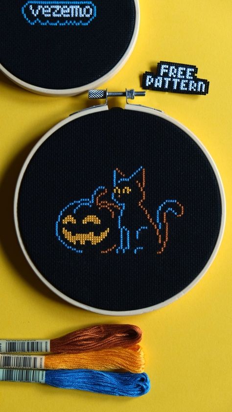 Halloween Cat and Pumpkin - Cross Stitch Pattern - vezemo's Ko-fi Shop Simple Halloween Cross Stitch Patterns, Small Halloween Cross Stitch Patterns Free, Free Halloween Cross Stitch Charts, Cross Stitch Pumpkin Free Pattern, Tiny Halloween Cross Stitch, Halloween Cat Cross Stitch, Monochrome Cross Stitch Patterns, Easy Cross Stitch Patterns Free Simple, Calcifer Cross Stitch