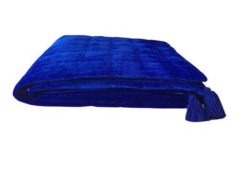 Royal Blue Velvet Quilt Comforter Blanket Bedspread King size throw Bedding Gifts Euro shams Christmas day luxury special new year Gifts Royal Blue Blanket, Yellow Bedspread, Blue Bedspread, Velvet Bedding, Velvet Bedspread, Comforter Blanket, Velvet Comforter, Quilt Christmas, Velvet Bedding Sets