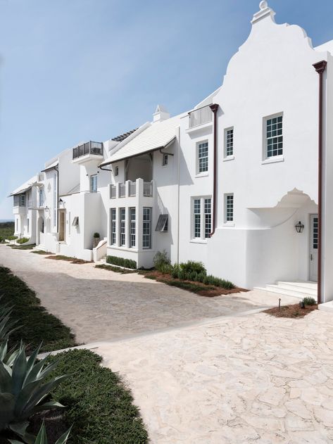 Rosemary Beach — Benecki Homes Melanie Turner, Melanie Turner Interiors, Alys Beach, Open Living Area, Beach Homes, Easy Living, Atlanta Homes, Rosemary Beach, Breakfast Area