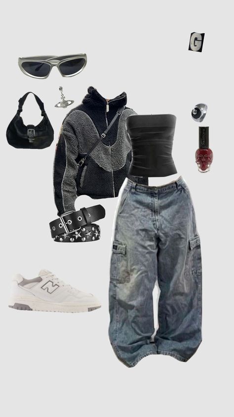 Y2k Outfits From 2000s, Y2k Modern Fashion, Streetwear Y2k Fashion Women, Places To Buy Y2k Clothes, Y2k Outfits Street Styles Black Women, Y2k Ideas Outfit, Y2k Outfits Star, Y2k Club Aesthetic, Streetwear Y2k Outfits