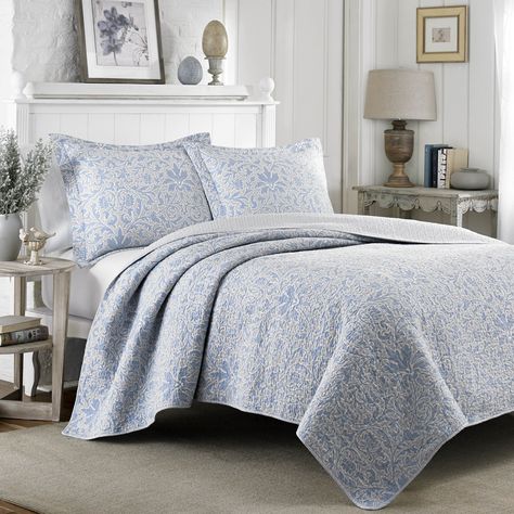 Laura Ashley Mia Pebble Blue/ Grey Reversible Cotton 3-piece Quilt Set (Full/Queen) Laura Ashley Home, Cotton Quilt Set, Azul Indigo, Fine Living, Mia 3, Reversible Duvet Covers, Quilted Sham, King Quilt, Quilt Set