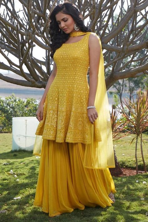 Sequel to Kismat - Can be read by itself, but you will get some backs… #romance #Romance #amreading #books #wattpad Haldi Dress Ideas, Diwali Wear, Palazzo Kurta, Haldi Ceremony Outfit, Haldi Dress, Haldi Outfits, Haldi Outfit, Mehendi Outfits, Gown Party Wear