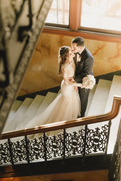 Castle Green Pasadena wedding photos, wedding posing inspiration, bride and groom on stairs.  #castlegreen #pasadenawedding #weddingphotoinspiration Wedding Stairs, Wedding Staircase, Pasadena Wedding, Bride Groom Poses, Lovely Person, Wedding Posing, Kirkenes, Wedding Portrait Poses, Wedding Couple Photos