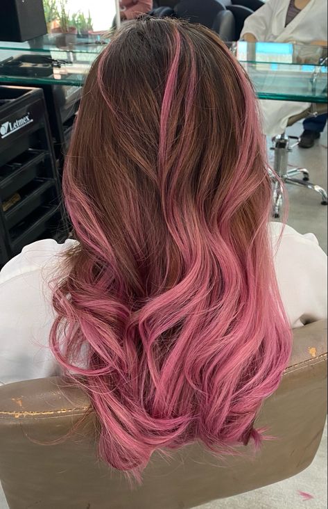 Light Pink Hair Balayage, Light Brown Hair With Blonde And Pink Highlights, Straight Hair Pink Highlights, Pink And Brown Balayage, Pink Hair Dye Ideas Brunettes, Pink Baylage Hair Light Brown, Pink Hair Balayage Brown, Brown And Pink Hair Curly, Pink Balyage Long Hair Brunettes