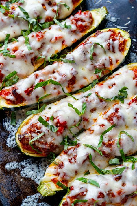 Italian Sausage Stuffed Zucchini Sausage Stuffed Zucchini Boats, Zucchini And Summer Squash, Sausage Marinara, Stuffed Zucchini Boats, Summer Squash Recipes, Best Zucchini, Fun Drink Recipe, Closet Cooking, Sausage Spaghetti