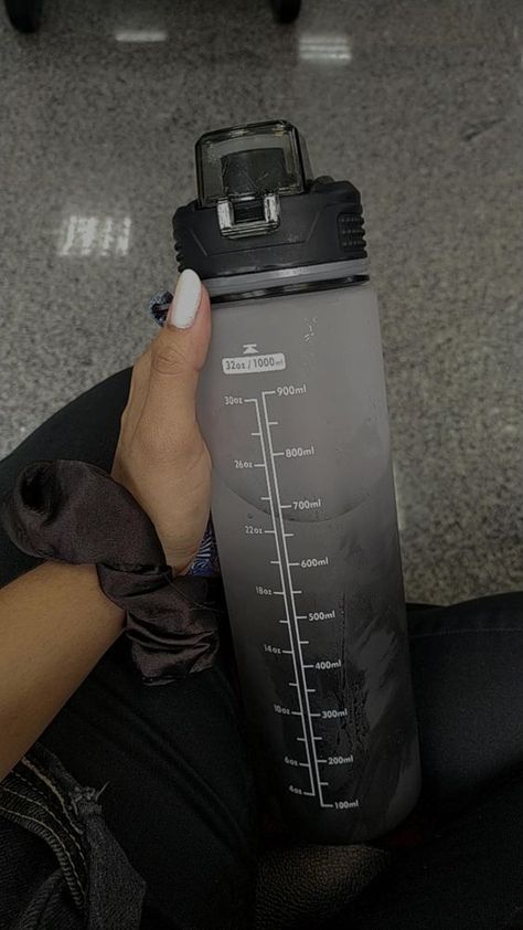 Clear Water Bottle, Gym Water Bottle, Trendy Water Bottles, Gym Bottle, Collapsible Water Bottle, Water Aesthetic, Botol Air, Motivational Water Bottle, Cute Water Bottles