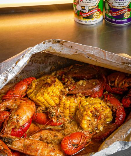 Cajun Seafood Boil Packs - Tony Chachere's Seafood Boil In A Bag In Oven, Best Seafood Boil Recipes, Crispy Cajun Chicken, Cajun Grilled Chicken, Cajun Seafood Boil Recipe, Seafood Boil In A Bag, Seafood Boil Recipes Cajun, Chicken Drumstick Recipe, Boiled Seafood