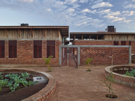 Econef Children’s Center / Asante Architecture&Design + Lönnqvist & Vanamo Architects Kaira Looro, Window Blocks, Tanzania Travel, Louver Windows, Tanzania Safari, Roof Construction, Brick Architecture, Arusha, Traditional Building