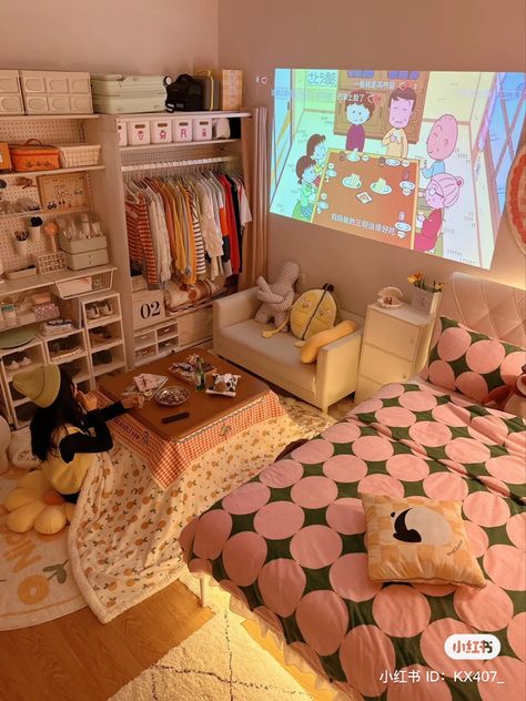 #cutesetup #gamingsetup #bedroom #bedroomdecor #housedecor #sanriodecor #sanriohouse #hellokitty #pinkbedroom #cozyroom #gamergirlsetup Multi Use Guest Room Ideas, Bedroom No Windows Ideas, Kawaii Bedroom Aesthetic, Asian Bedroom Ideas, Korean Bedroom Ideas, Korean Apartment Interior, Korean Bedroom, Fall Aesthetic Cozy, Chambre Inspo