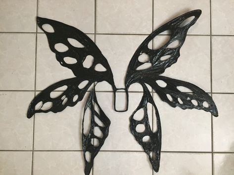 Black And White Fairy Costume, Dark Fairy Costume Men, Bat Fairy Wings, Diy Dark Fairy Wings, Dark Fairy Inspired Outfit, Dark Fairy Rave Outfit, Emo Fairy Costume, Dark Fairy Wings Drawing, Dark Woodland Fairy Costume