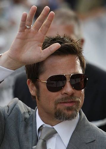 Brad Pitt's Tom Ford Sunglasses | Flickr - Photo Sharing! Brad Pitt Sunglasses, Tom Ford 2023, Mens Shades, Glasses Styles, Sunglasses Tom Ford, Shades For Men, Ray Ban Sunglasses Wayfarer, Sunglasses Mens, Sneakers Patterns