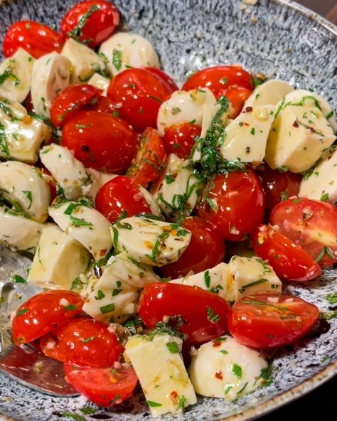 Bocconcini and Tomato Salad — Cooking with Rocco Bocconcini Recipes, Marinated Bocconcini, Mini Mozzarella Balls, Mozzarella Balls, Italian Deli, Fresh Cherry, Salt Flakes, Italian Salad, Fresh Cherries