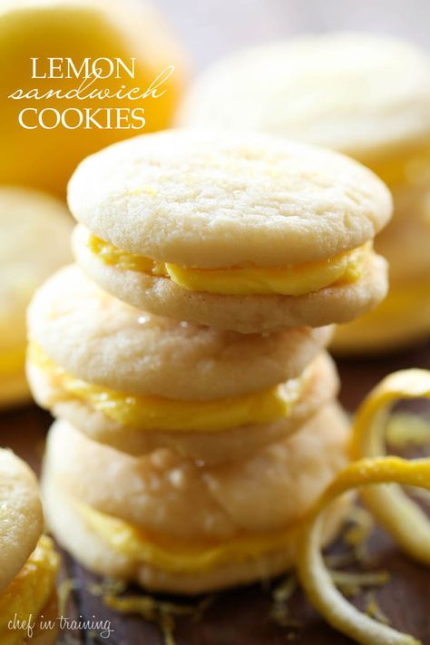 Lemon Sandwich Cookies, Lemon Sandwich, Soft Chewy Cookies, Chocolate Peanut Butter Desserts, Lemon Cookies Recipes, Cookie Sandwich, Caramel Pretzels, Cookies Soft, Chewy Cookies