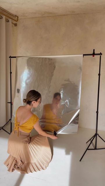 Reflective Paper Photography, Mylar Film Photography, Mylar Photo Backdrop, Mylar Paper Art, Reflective Paper Photoshoot, Mylar Paper Photoshoot, Mylar Backdrop, Ale Vidal, Mylar Photoshoot