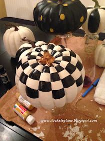 Mackenzie Childs Diy, Creative Pumpkin Painting, Mackenzie Childs Inspired, Mckenzie And Childs, Hand Painted Pumpkin, Fake Pumpkins, Halloween Pumpkin Designs, Halloween Pumpkins Painted, Zucca Halloween