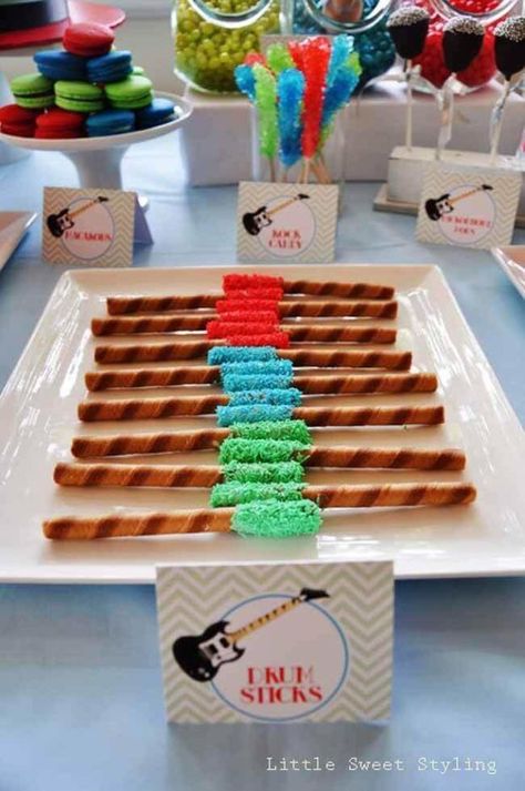 Birthday Boy Party Ideas, Party Pretzels, Rock Star Birthday Party, 4th Birthday Boy, Rock And Roll Birthday Party, Conductor Batons, Guitar Party, Guitar Birthday, Pop Star Party