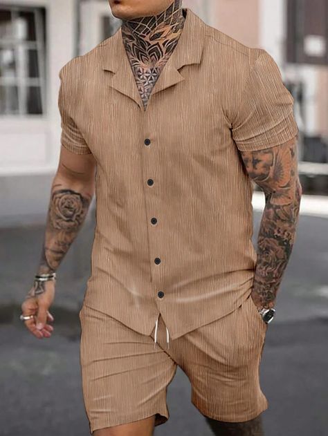 Las Vegas Outfit Men, Tulum Outfits Ideas, Mens Vacation Outfits, Bach Themes, Tulum Outfits, Vacation Fits, Outfit Dinner, 2piece Outfits, Streetwear Male