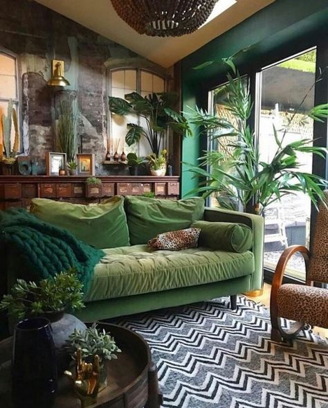 House Of Harlow 1960 on Instagram: “Sunday serenity. 🌿 #interiorinspiration c/o: @hilaryandflo” Furnitur Ruang Keluarga, Bohemian Decoration, Green Couch, Green Furniture, Bohemian House, Eclectic Living Room, Trendy Living Rooms, Wall Texture, Living Room Green