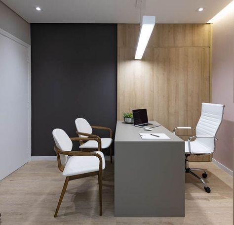 Modern Classic Office, Doctor Office Design, Office Cabin Design, Small Office Design Interior, Dentist Office Design, Cheap Office Furniture, Medical Office Decor, Dental Office Design Interiors, Medical Office Design