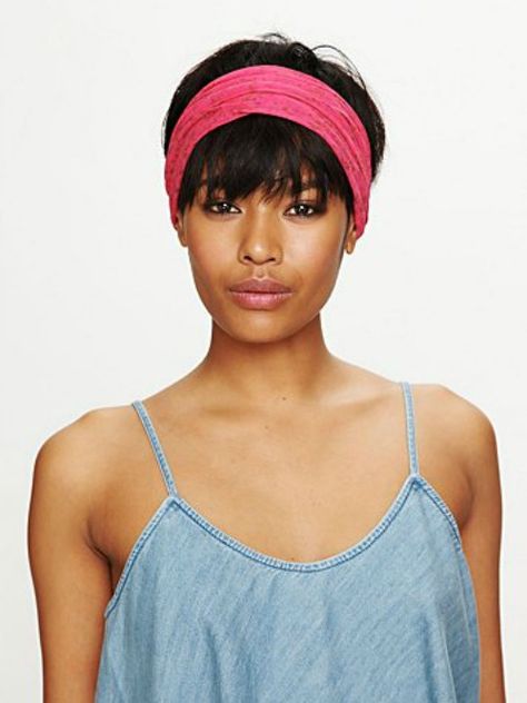 A BEAUTIFUL LITTLE LIFE: Perfect PIXIE Haircuts Part 3: 18 Pixie Cuts with Accessories Pixie Bob Cut, Haircut Parts, Short Hair Accessories, Headbands For Short Hair, Hair Decor, Fashion And Beauty Tips, Pixie Haircuts, Cute Hairstyles For Short Hair, Blonde Pixie