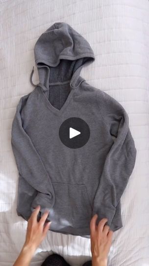 35 reactions | Genius sweatshirt folding hack! 🤯 #Sweatshirt #Folding #FoldingHacks #LifeHack #hack #fashion #style #beauty #diyfashion #fashionblogger #sewing #handmade  #sewistsofinstagram #diyvideo #slowfashion #sew #videotutorial #sewingproject #diyinspiration #diyer #diytutorial #easydiy #diycraft #diyblogger #diyprojects #sewersofinstagram #diytutorial | Upstyle with Hometalk | Upstyle with Hometalk · Original audio Sweatshirt Folding, Hack Fashion, Diy Videos, Diy Inspiration, Slow Fashion, Diy Fashion, Easy Diy, Sewing Projects, Fashion Blogger