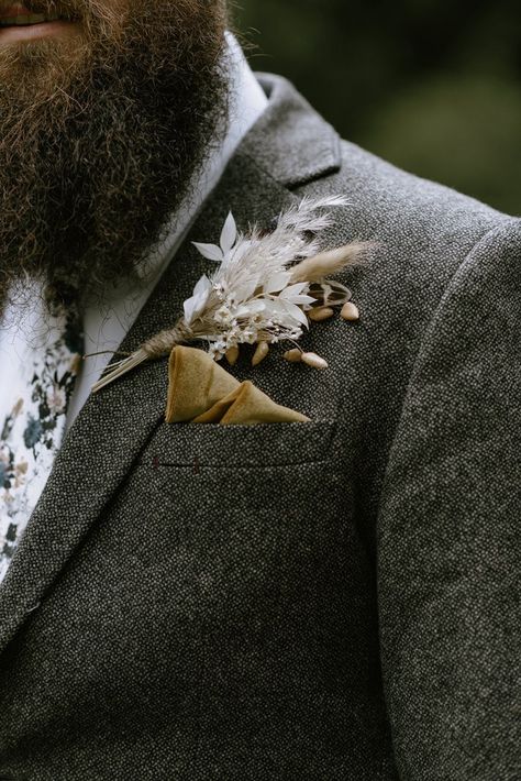 Dried Flowers Buttonholes, Dried Flower Pocket Boutonniere, Dried Flower Pocket Square, Dried Flower Button Holes, Kids At Wedding, Wedding Dress Flower Crown, Wedding Dress Kids, Wedding Flowers Dried, Dried Wedding Bouquet