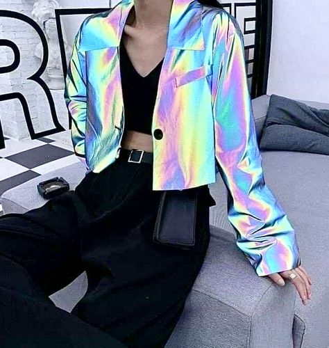 Ropa Color Neon, Holographic Fashion, Mode Kawaii, Women Crop Top, Reflective Jacket, Rainbow Outfit, Festival Looks, Girls Fashion Clothes