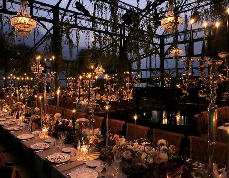 Fun Modern Wedding, Dark Cathedral Wedding, Vintage Table Setting Wedding, Dark Garden Wedding, Dark Romantic Wedding, Gothic Wedding Theme, Vintage Wedding Ideas, Dark Wedding Theme, 20 Birthday