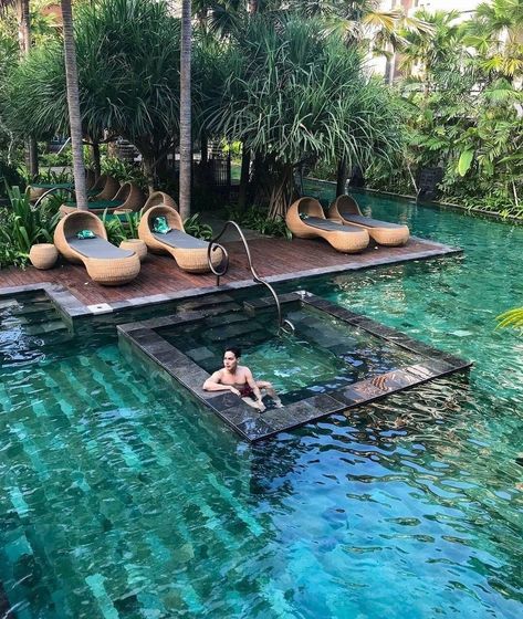 Travel With Sunshine on Instagram: “Tag a friend that needs to see this pool inside a pool!! (Follow @resortvisuals for daily content of the most beautiful hotels and resorts…” Moderne Pools, Infinity Pools, Seminyak Bali, Hotel Indigo, Piscina Natural, Dream Pools, Backyard Pool Designs, Pool Design, Swimming Pool Designs