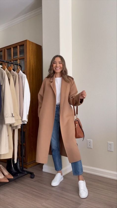 Tan Winter Coat Outfits, Styling Camel Coat, Winter Outfit Staples, Winter Sneaker Outfits Women, Camel Wool Coat Outfit, Tan Coat Outfit, Psychologist Outfit, Fall Outfit Staples, Outfit Staples