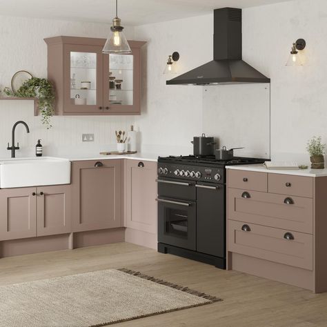 Neutral Pink Kitchen, Pink Painted Kitchen Cabinets, Dusty Rose Cabinets, Dusky Pink Kitchen Cabinets, Blush Kitchen Cabinet, Dusky Pink Colour Palette, Pink Cabinets Kitchen, Mauve Kitchen Cabinets, Dusty Pink Kitchen