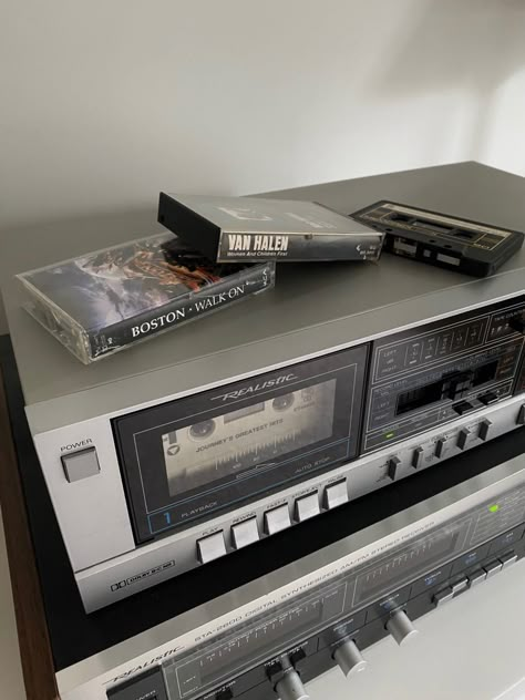 boston, van halen, journey, radio shack realistic cassette deck & stereo Cassette Collection Aesthetic, Stereo Aesthetic, Abby Core, Hifi Setup, Music Setup, Drawing Everyday, Vintage Gadgets, Physical Media, Retro Tech