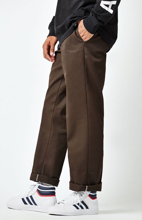 Brown Original 874 Work Pants Dickies Brown Pants Outfit, Brown Dickies Outfit Men, Light Pants Outfit, Brown Dickies Outfit, Dickies Outfits Men Street, Dickies 874 Brown, Men’s Fall Style, Brown Pants Outfit Men, Dickies 874 Outfit