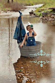 boy photo shoot ideas - Google Search Foto Kids, Boy Photo Shoot, Kind Photo, Baby Fotografie, Toddler Photos, Toddler Photography, Foto Tips, Foto Baby, Childrens Photography