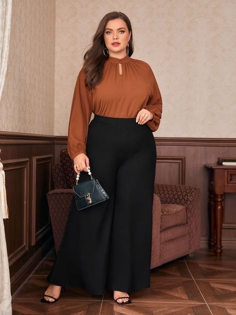 Plus Size Business Attire, Knit Wide Leg Pants, Beige Hose, Shein Plus Size, Wide Leg Pants Plus Size, Plus Size Chic, Plus Size Cocktail Dresses, Look Plus Size, Stylish Work Attire