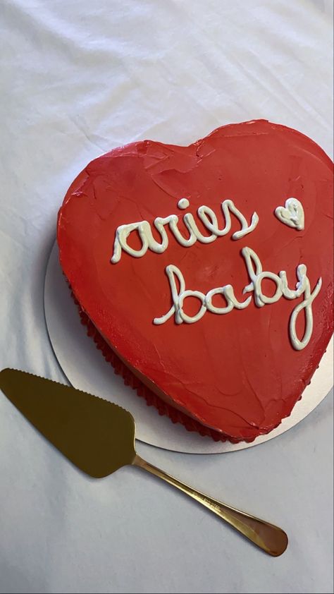 #minimalcake #aries #signs #birthday #ariescake #bolos #red Aries Baby Cake, Aesthetic Bday Cakes, Aries Signs, 22nd Birthday Cakes, Aries Baby, Tiny Cakes, Aries Birthday, Heart Cakes, 21st Birthday Cakes