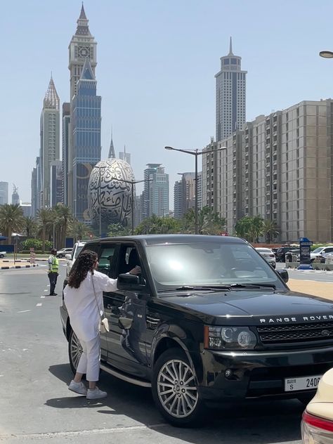 Indian Billionaire Aesthetic, Rich Arabic Aesthetic, Khaleeji Lifestyle Aesthetic, Arab Luxury Lifestyle, Rich Arab Lifestyle, Rich Khaleeji Aesthetic, Rich Arab Women Aesthetic, Expensive Lifestyle Aesthetic, Arab Aesthetic Girl