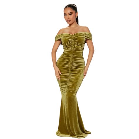 Nwt Fashion Nova Karissa Velvet Maxi Dress Gown In Chartreuse Sz Xs New With Tags Velvet Mermaid Gown Off The Shoulder Ruched Hidden Back Zip Lined 90% Polyester 10% Spandex Velvet With 100% Polyester Lining Sz Xs Fits A Sz 0/1 Measurements Are: 57” Top To Hem 14” Across The Bust 11” Across The Waist Velvet Mermaid Gown, Velvet Maxi Dress, Beauty Photoshoot, Velvet Maxi, Fashion Nova Dress, Mermaid Gown, Fashion Nova Dresses, Dress Gown, Style Board