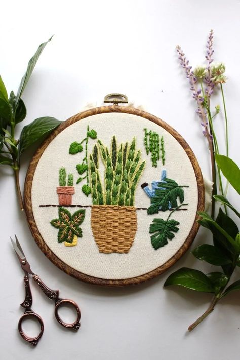 Plant Embroidery Pattern, Embroidery Plants, How To Embroider Letters, Plant Embroidery, Stamped Embroidery Kit, Modern Hand Embroidery Patterns, Cactus Embroidery, Free Embroidery Patterns, Simple Hand Embroidery Patterns