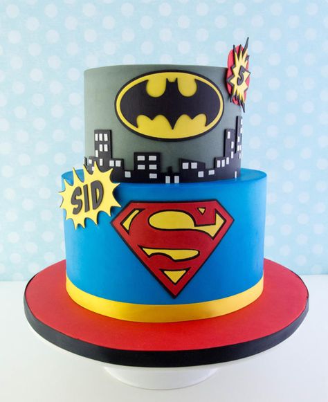 Superheroes! - Cake by Maria Birthday Cake Ideas For Boys, Superhero Cakes, Super Hero Cake, Superman Cakes, Superhero Birthday Cake, Batman Cake, Batman Birthday, Superhero Cake, Spiderman Cake