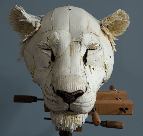 photo of a cardboard sculpture depicting a lioness Paper Mache Animal Head, Cardboard Art Sculpture, Cardboard Animals, Sculptural Ceramics, Easy Sculpture, Paper Mache Animals, Cardboard Sculpture, Paper Mache Sculpture, Colossal Art