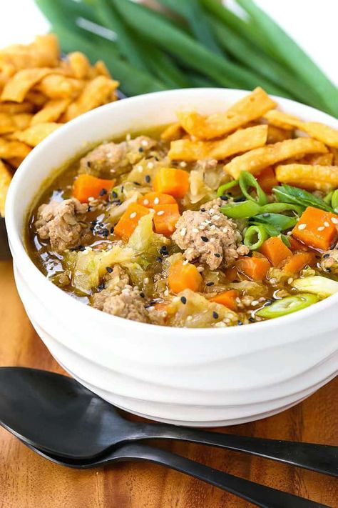 This Pork Egg Roll Soup is one of our favorite healthy soup recipes! #soup #souprecipe #lowcarb Soup Recipes Pork, Egg Roll Soup Recipe, Egg Roll Soup, Homemade Turkey Soup, Pork Egg Rolls, Ground Pork Recipes, Low Carb Soup Recipes, Comfort Soup Recipes, Recipes Pork