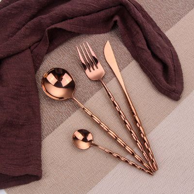 16 pieces gold cutlery set stainless steel tableware silver dinnerware knife fork spoon set mirror flatware silverware for hotel restaurant home party. Colour: Rose Gold Pretty Utensils, Minimalist Tableware, Mirror Kitchen, Rose Gold Cutlery, Spoon Mirror, Gold Cutlery Set, Rose Gold Kitchen, Cutlery Set Stainless Steel, Stainless Steel Kitchen Utensils