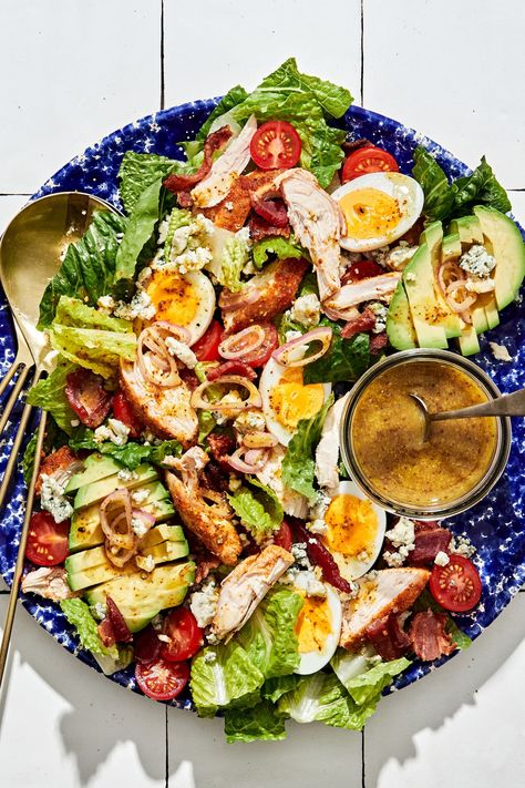 Cob Salad, Cobb Salad Dressing, Blue Cheese Vinaigrette, Cobb Salad Ingredients, Soup And Salad Combo, Mediterranean Couscous Salad, Grilled Chicken Avocado, Classic Cobb Salad, Cobb Salad Recipe