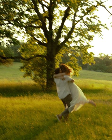 running around the fields, forests, and hills of valley forge with your love pt. 1 of erin and jimmy 🌿 . . . . . . 🏷️: #weddingphotographer #documentarystylephotographer #candidcouplesphotos #engagementphotographer #cinematiccouplesphotos #777luckyfish #authenticlovemag #dirtybootsmessyhair Couple Running In Field, Family Of 3 Aesthetic, Melanie Dickerson, Vintage Engagement Pictures, Field Wedding Photos, Wedding In A Field, Match Aesthetic, Loving Boyfriend, Summertime Vibes